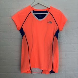 North Face flight series running top